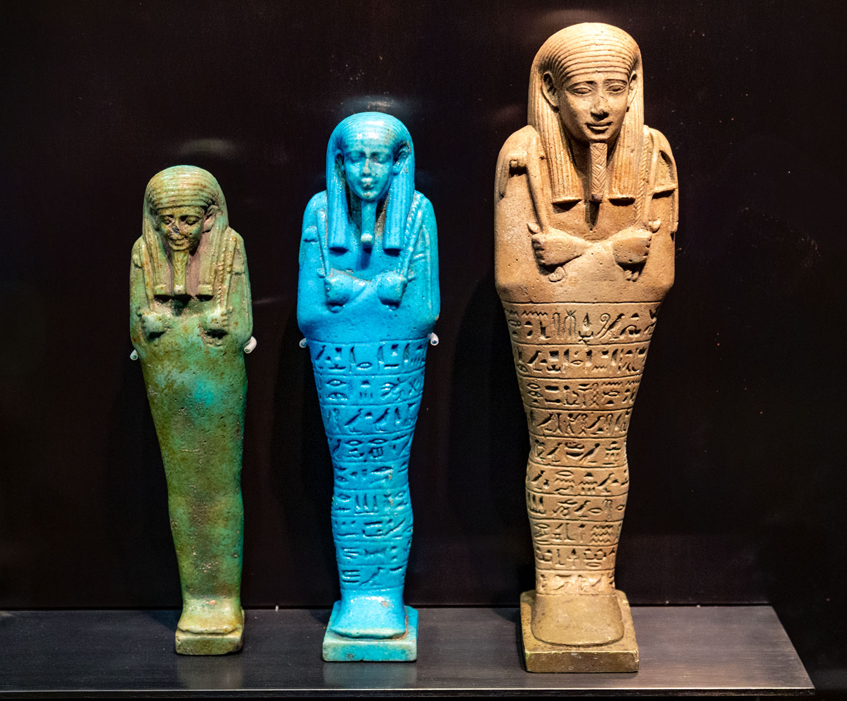 Dienerfiguren für Verstorbene